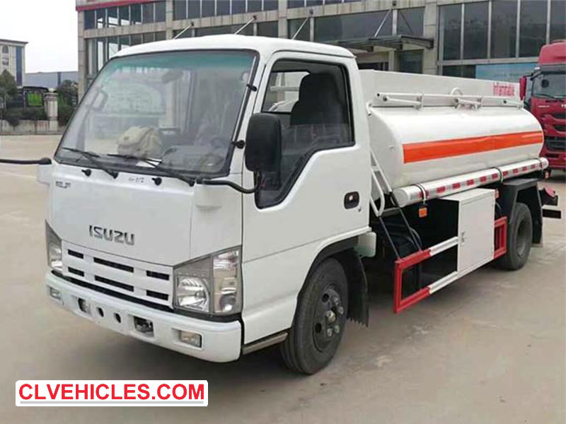 ISUZU fuel tank truck