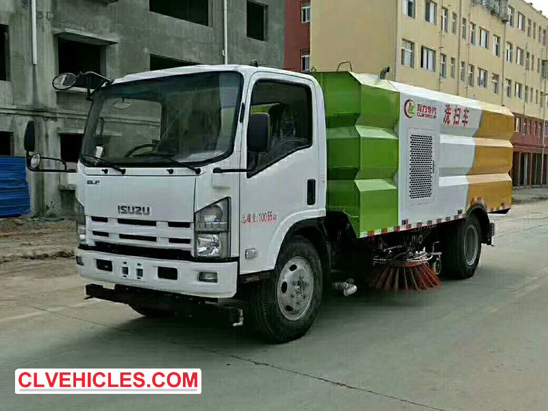ISUZU road sweeper truck