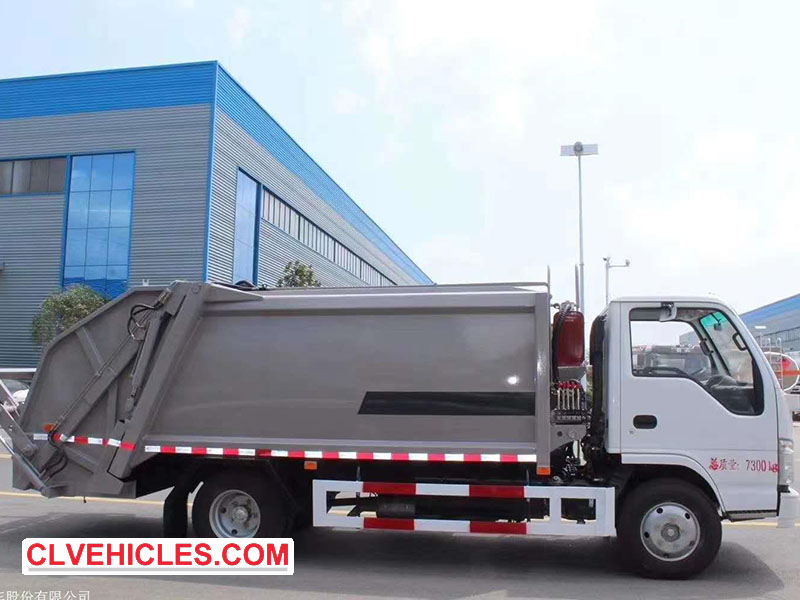 ISUZU compressed garbage truck